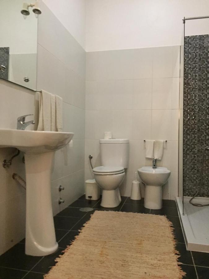 Lira Guest House B&B Порто Екстериор снимка