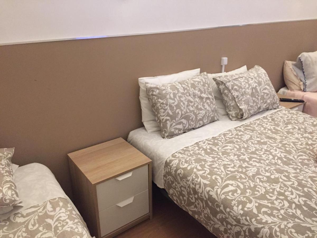 Lira Guest House B&B Порто Екстериор снимка
